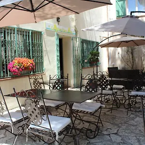 Hotel Le Clos Des Pins, Six-Fours-les-Plages